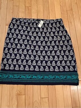 Talbots Navy/White Print Skirt with Jade Embroidered Border; NWT, Sz. 1X
